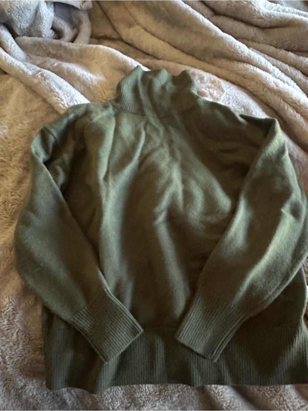 Aritzia Babaton Olive Green Turtleneck Sweater - Women's Cozy Knit